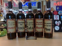 Etichete personalizate